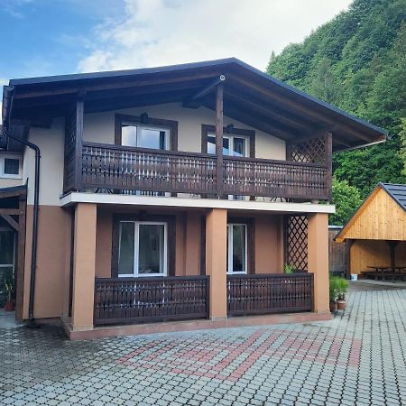 Penzion Jolla Červený Kláštor Екстериор снимка